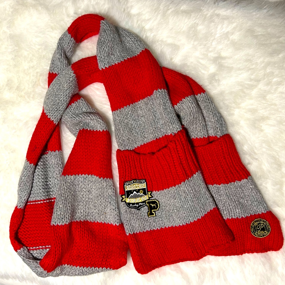 Victoria’s Secret PINK Extra Long Red and Grey scarf with pockets at both ends.